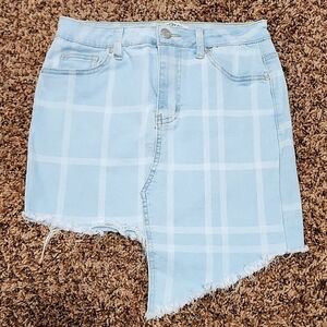 Fashion nova denim skirt